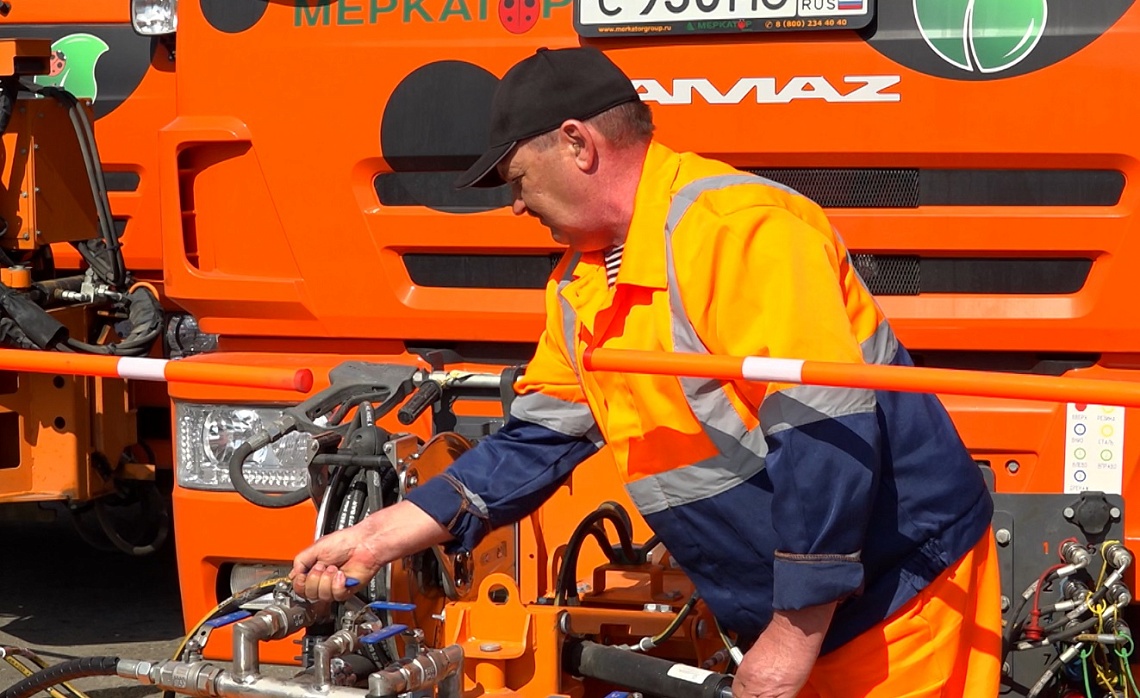 В Пензу поступила партия новой коммунальной спецтехники