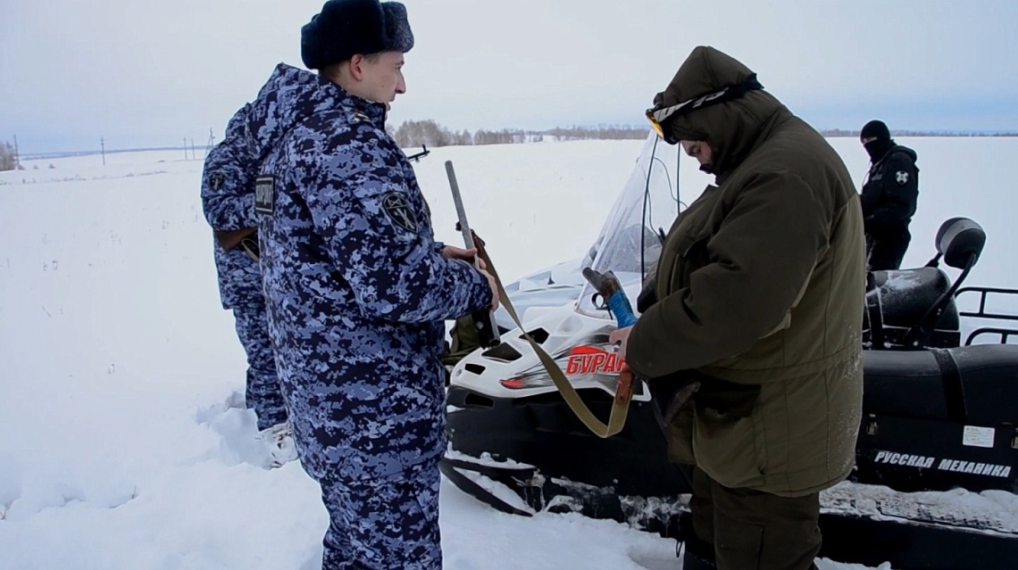 Пензенцам напомнили о соблюдении требований при обращении с оружием в новогодние праздники