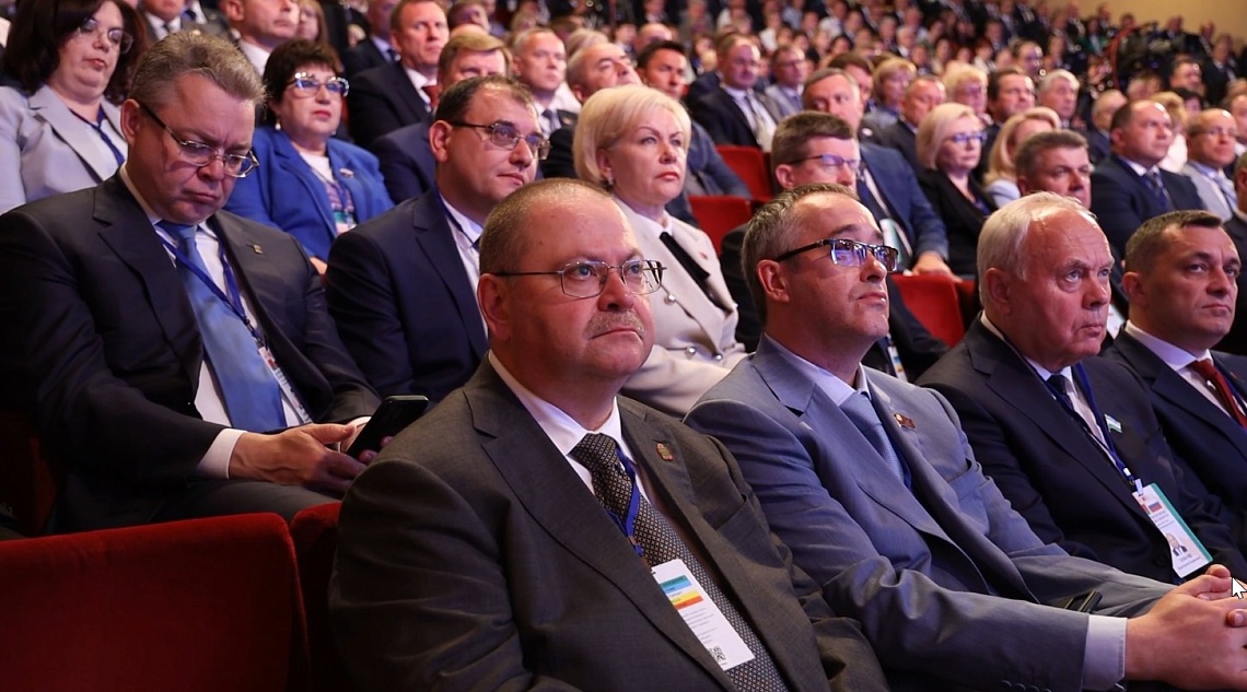 Губернатор Пензенской области посетил форум регионов России и Беларуси
