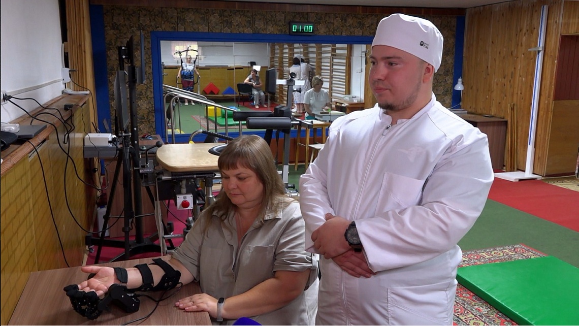 В областную больницу им. Н. Н. Бурденко доставили новое реабилитационное оборудование