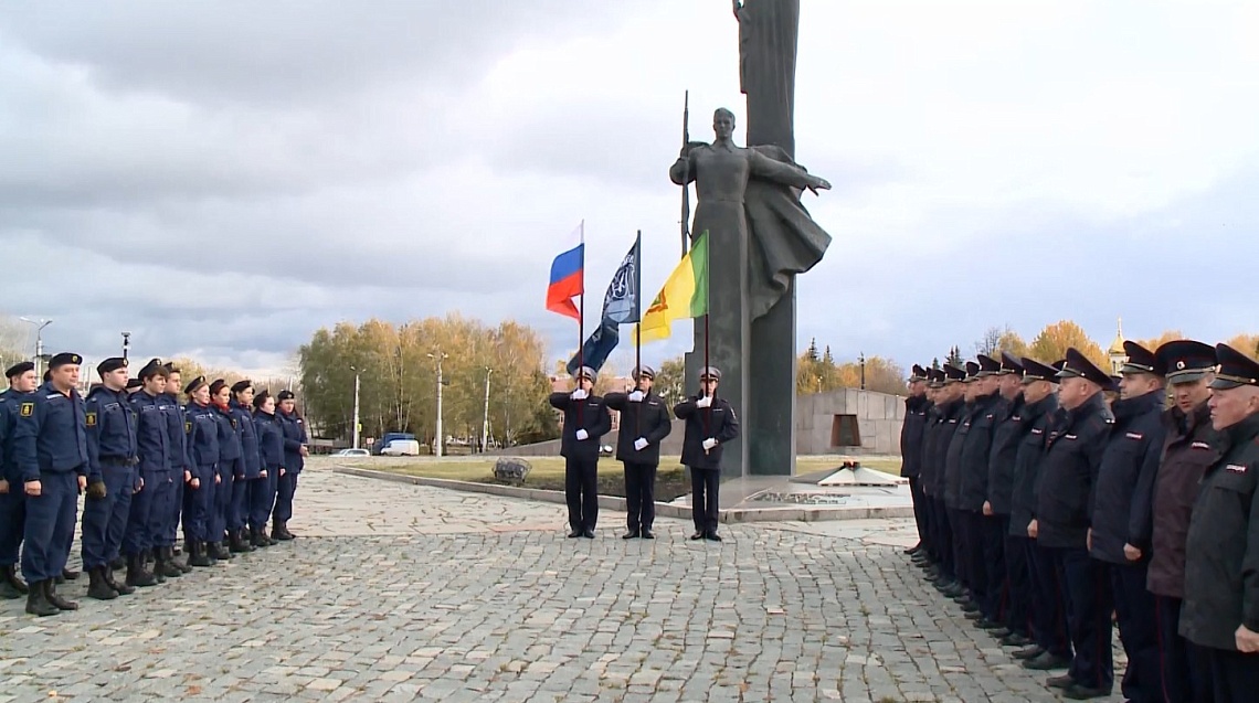 Пензенские полицейские присоединились ко всероссийской акции, посвященной 100-летию службы участковых уполномоченных