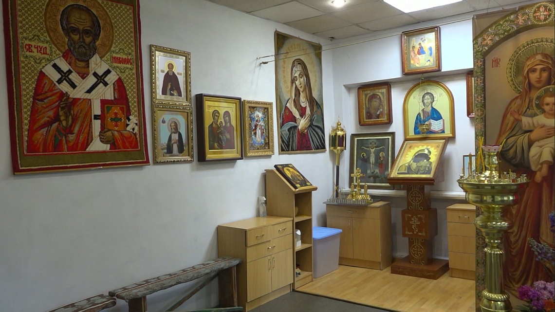 В поселке Мичуринском готовится к закрытию храм Рождества Пресвятой Богородицы