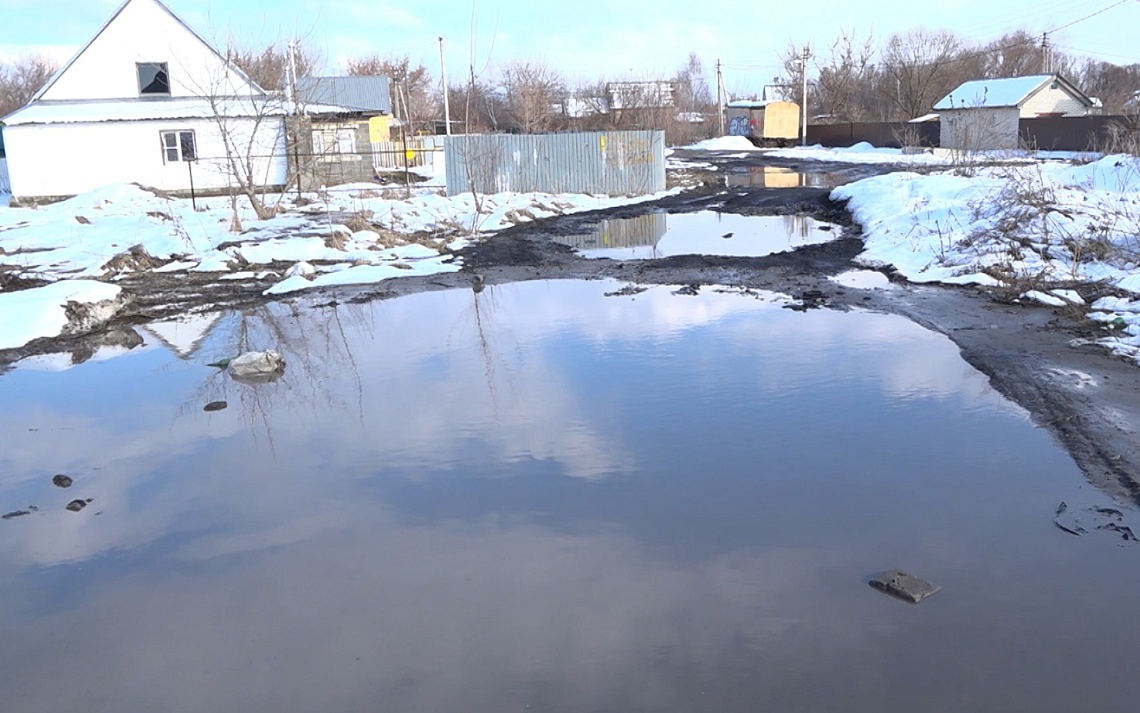 В Пензе в первом Батайском проезде случился потоп