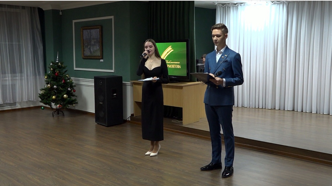 В Пензе воспитанники вокальной студии «Шанс» выступили для пенсионеров