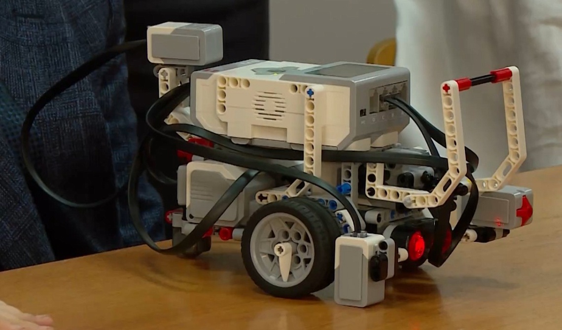 В районах области продолжают открывать центры образования «Точка роста»