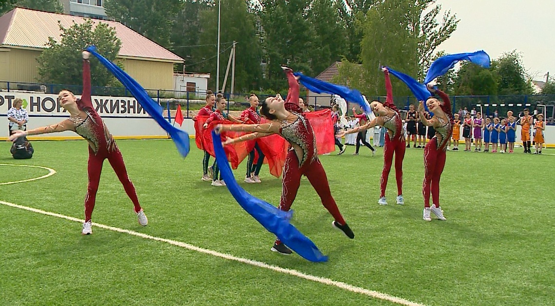 В Богословке состоялось торжественное открытие нового спортивного комплекса