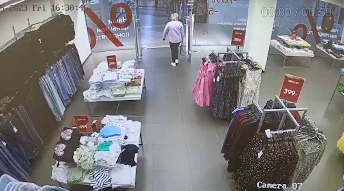 Сменить спортивный костюм на более презентабельную одежду решил молодой житель Пензенской области