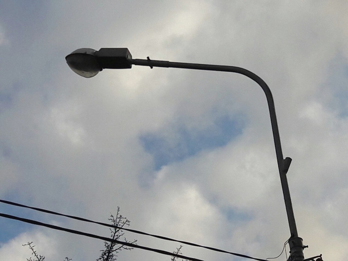 Пензенец недоволен отсутствием подсветки моста на ул. Вяземского