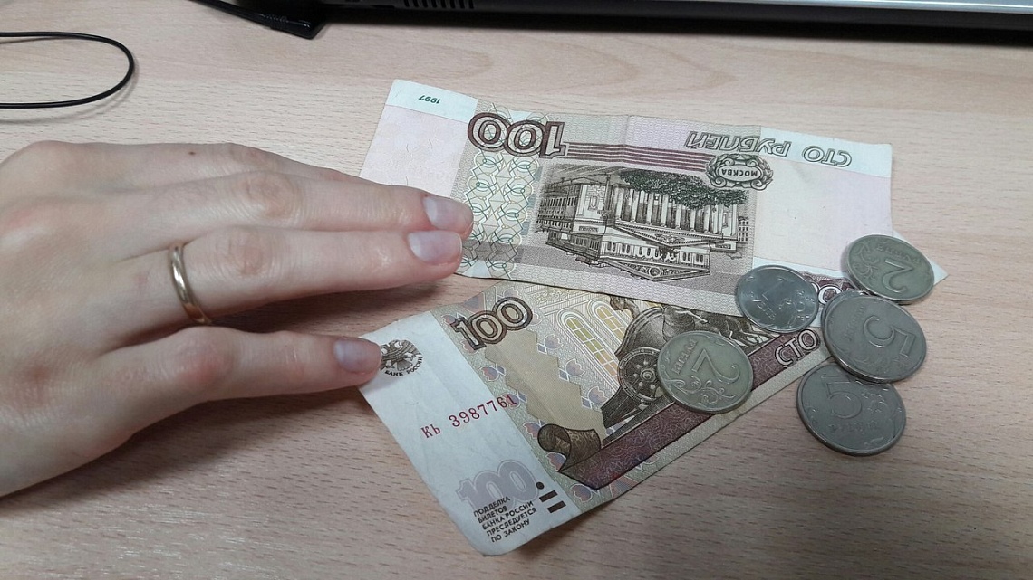 Полиция просит  пензенцев помочь в поисках молодой мошенницы