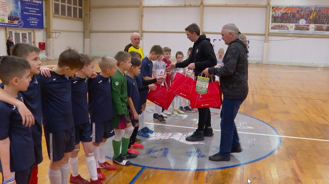 В Пензе воспитанники ДЮСШ №8 сыграли в футбол с командами из Белгородской области