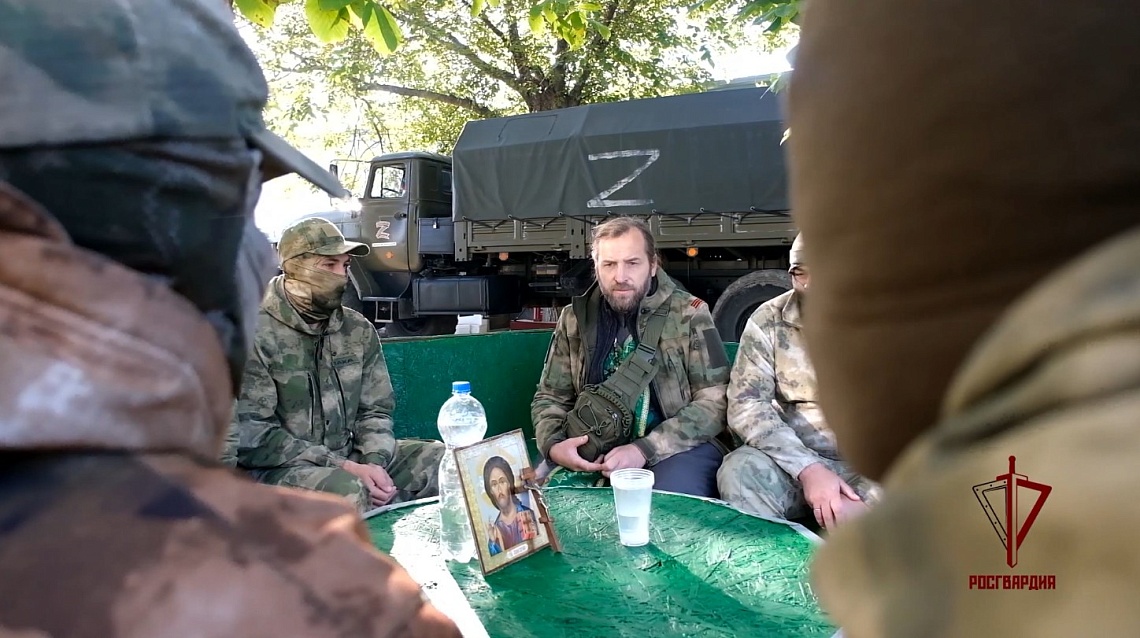 Иерей Сергий Сулин поддержал бойцов в зоне проведения СВО