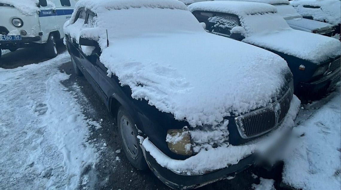 В Пензенском районе пенсионер угнал чужой автомобиль и продал его за девять тысяч рублей
