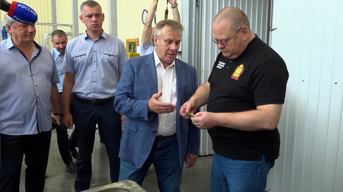 Губернатор Олег Мельниченко провел рабочую встречу с генеральным директором ООО «СКБТ»