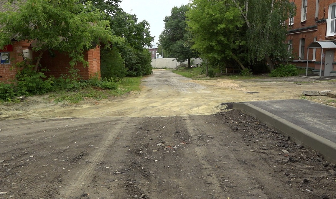 В Пензе продолжается ремонт дорожного покрытия на улицах города