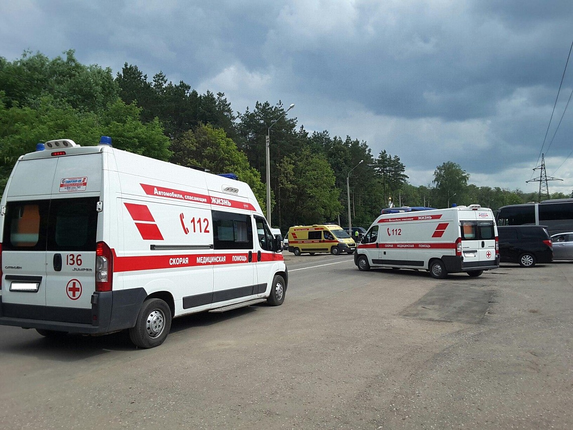 В Пензе на ул. Луначарского столкнулись «Калина» и «четверка»