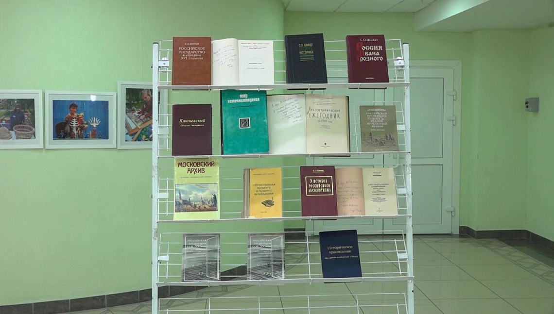 В областной библиотеке имени Лермонтова собрались историки со всей страны
