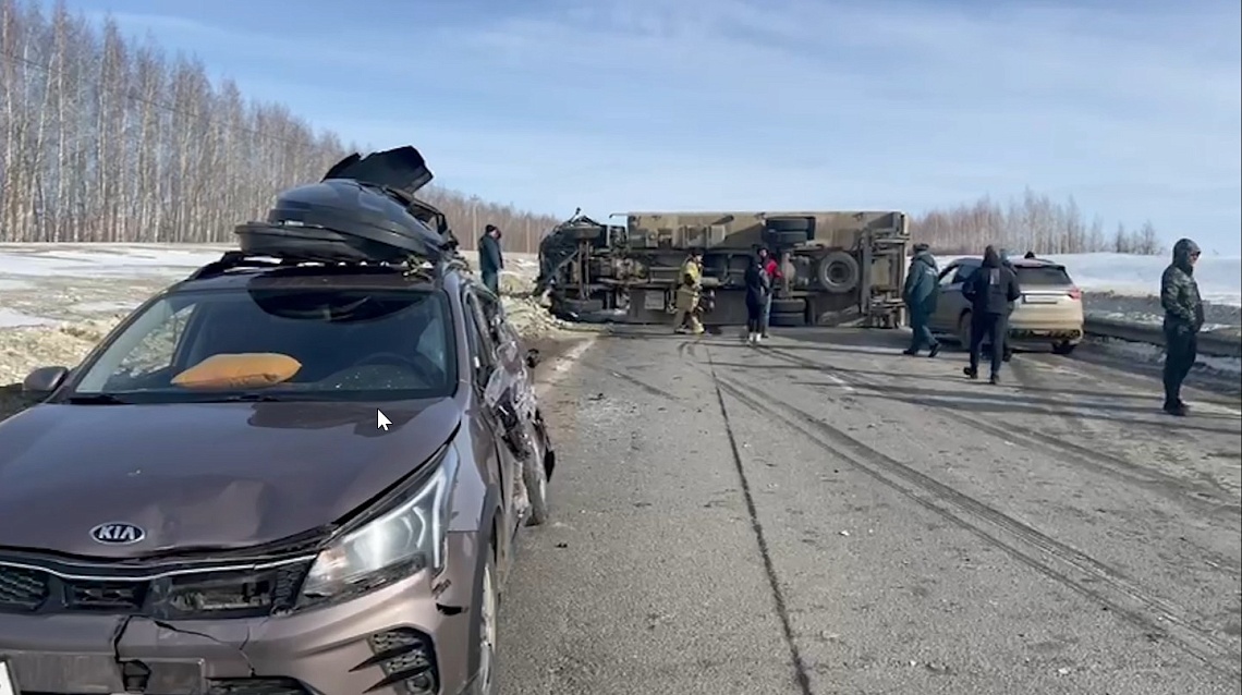 В Иссинском районе произошло ДТП с участием трех машин