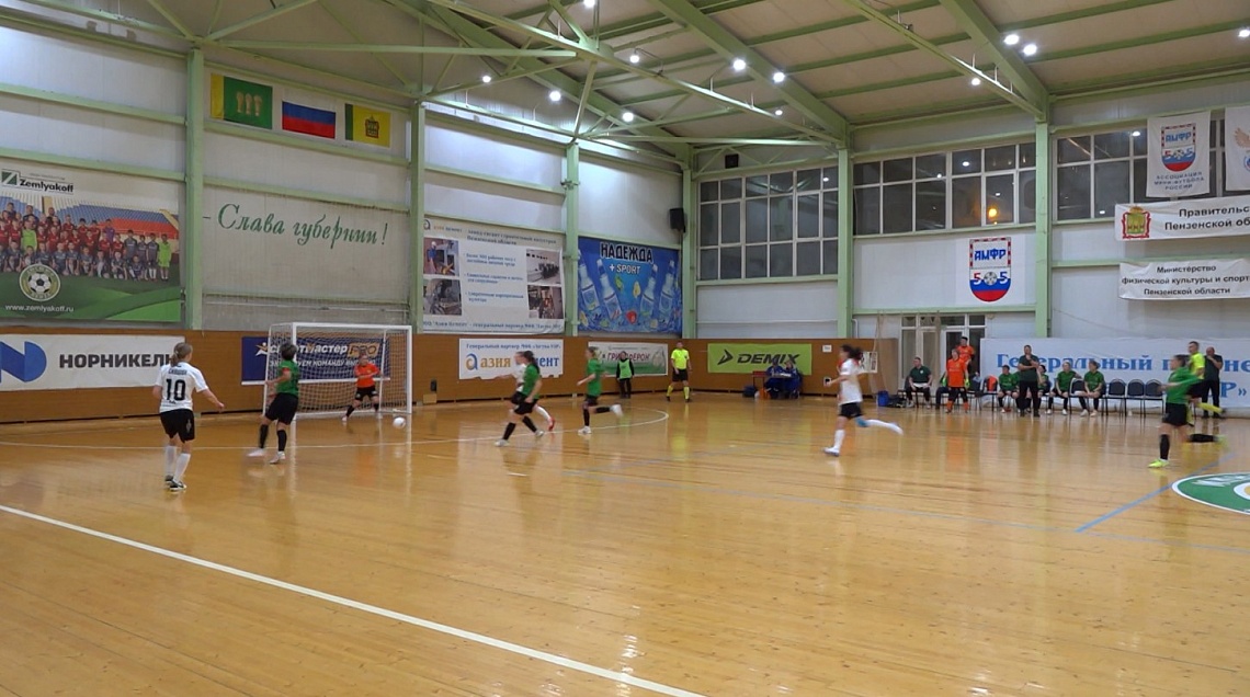 «Лагуна-УОР» впервые за три года вышла в «Финал четырех» женского Кубка России по мини-футболу