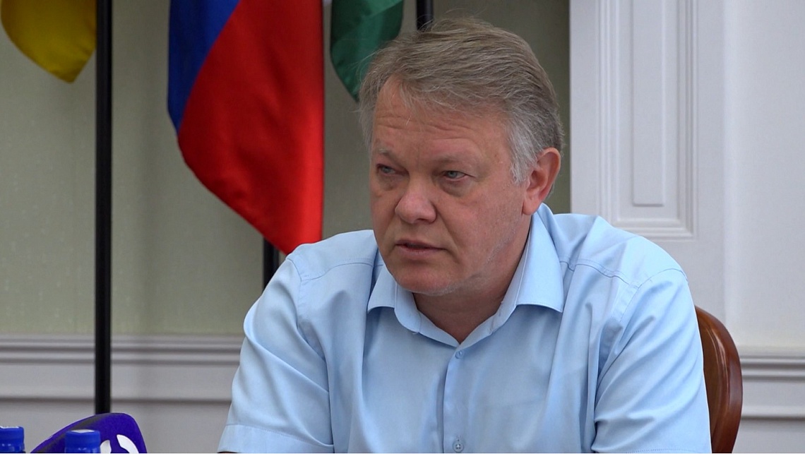 Глава Пензы Александр Басенко раскритиковал работу ресурсоснабжающих компаний