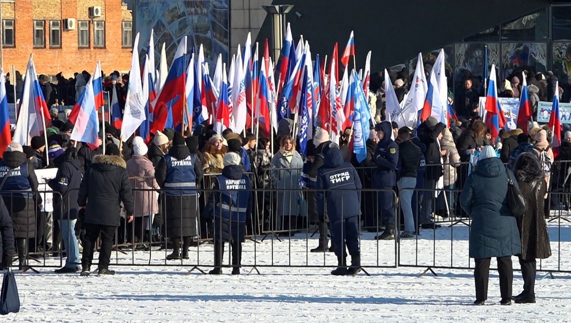 Большой митинг-концерт «Мы вместе» прошёл на Юбилейной площади Пензы