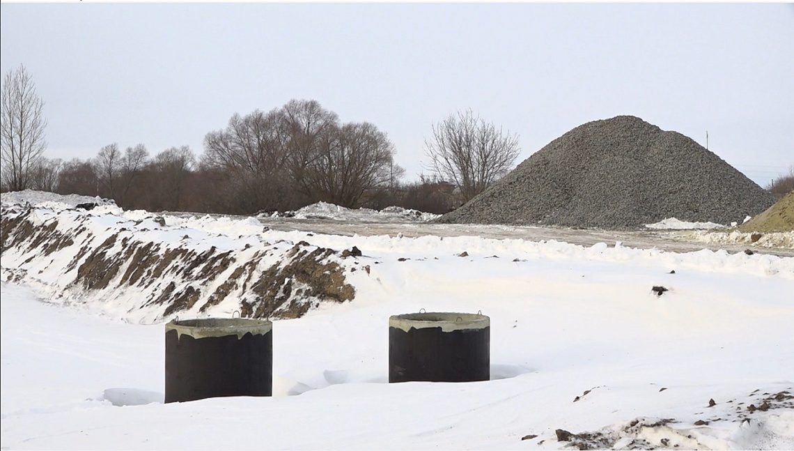 На выезде из Пензы продолжается строительство дороги