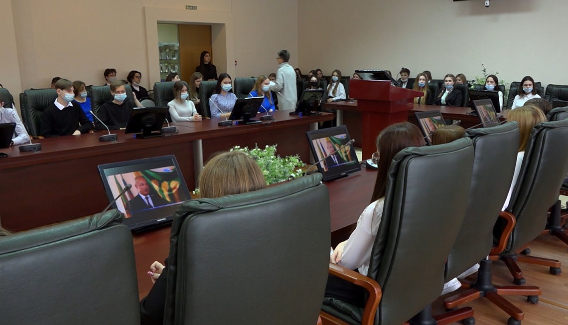В Пензенской городской Думе прошел урок парламентаризма