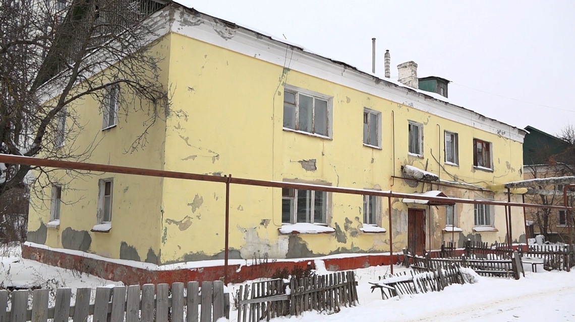 В Пензе расселяют жильцов аварийных и ветхих домов на улице Измайлова