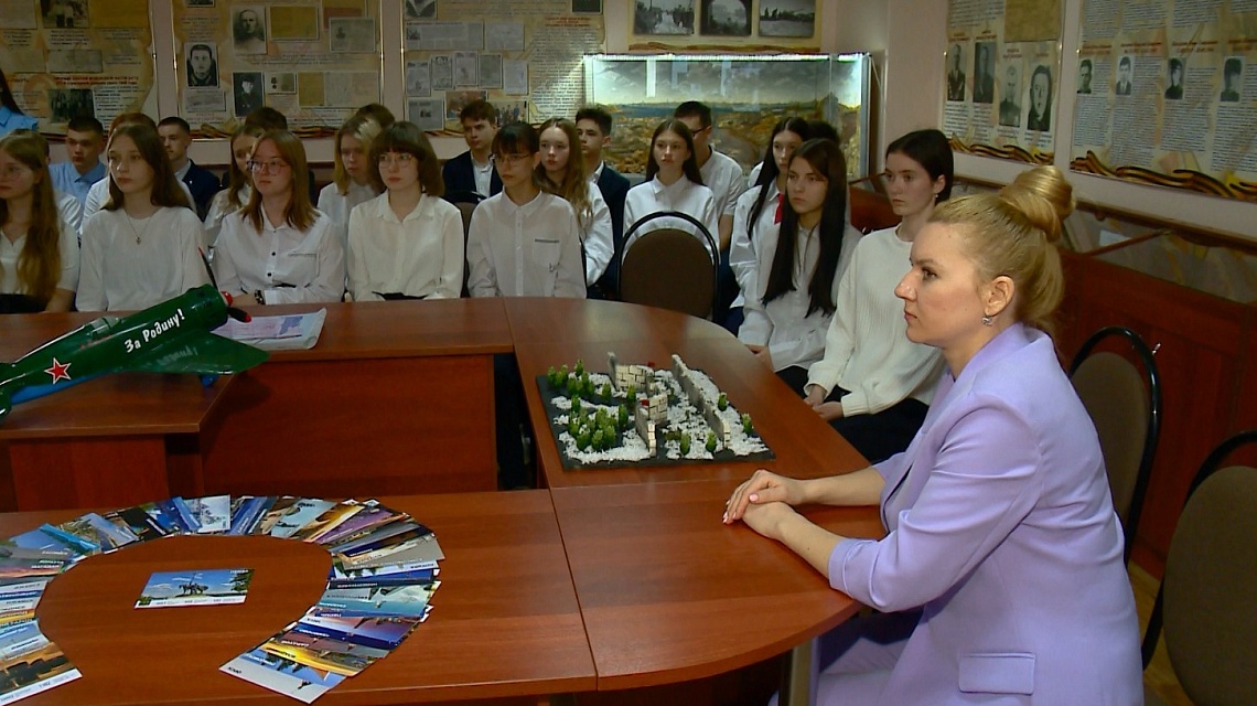 В Пензенской школе презентовали проект «Иммерсивная аудиоэкскурсия «Перекресток поколений»