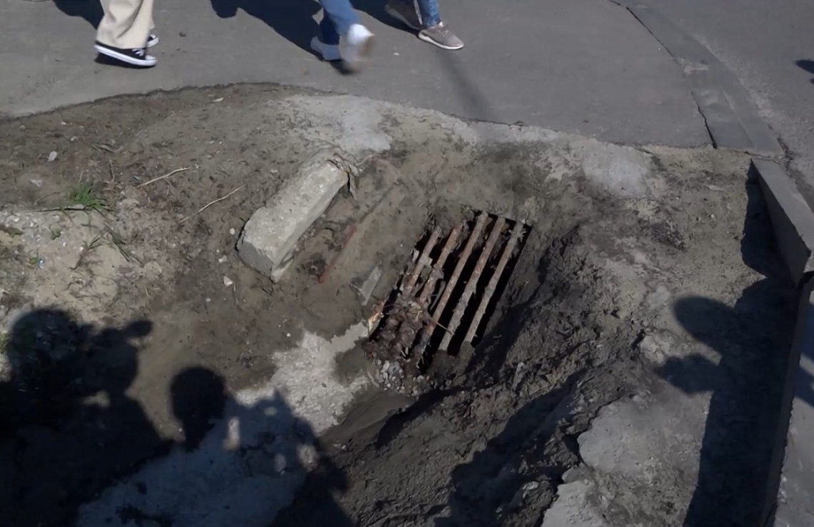 Увеличивать количество подрядчиков и менять технологии ремонта