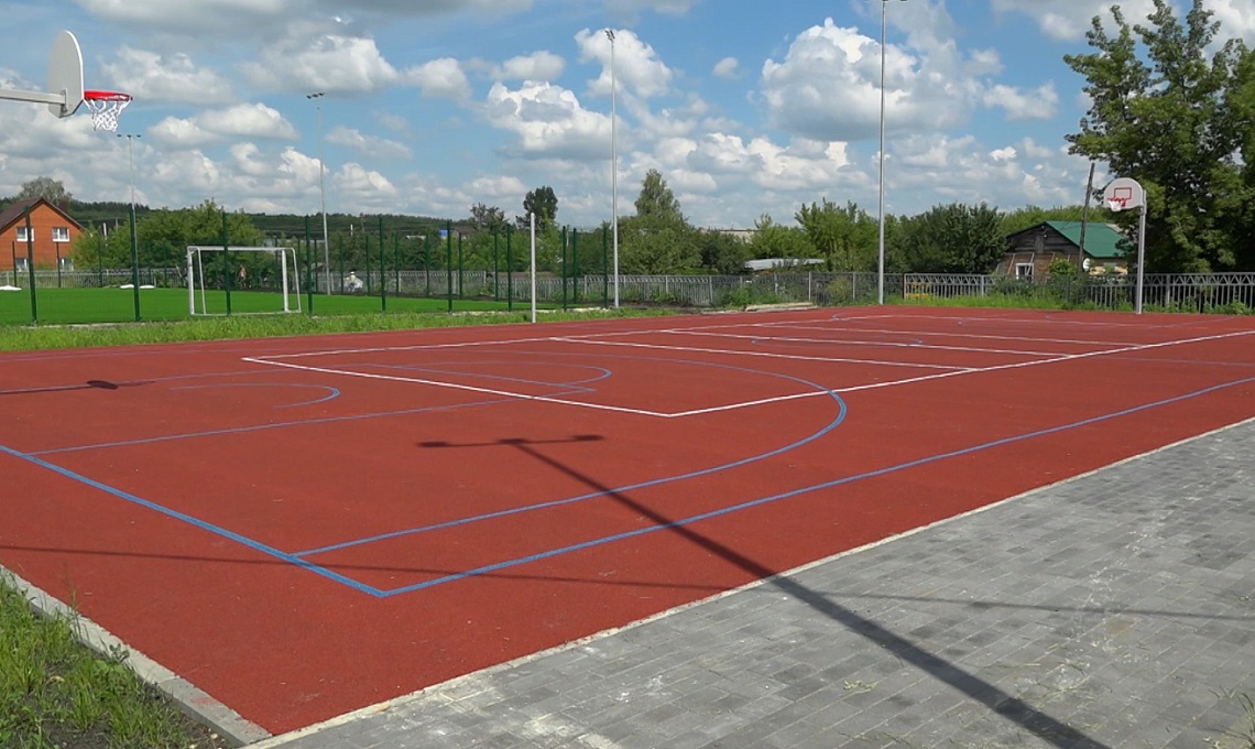 В поселке Мичуринском строительство школы завершено