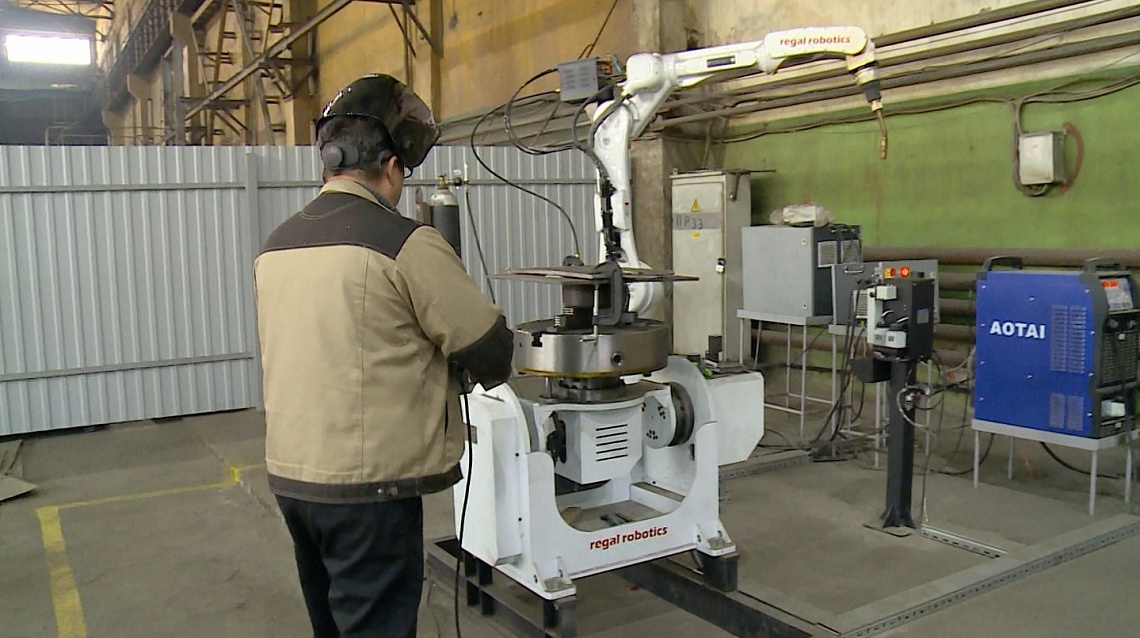 Помочь предпринимателям в получении кредита на развитие своего дела готова компания «Поручитель»