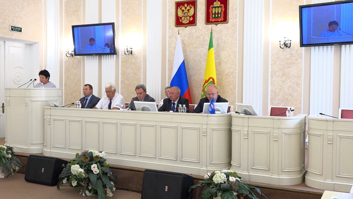 В Пензе на  сессии ЗакСобра внесли изменения в доходную часть бюджета