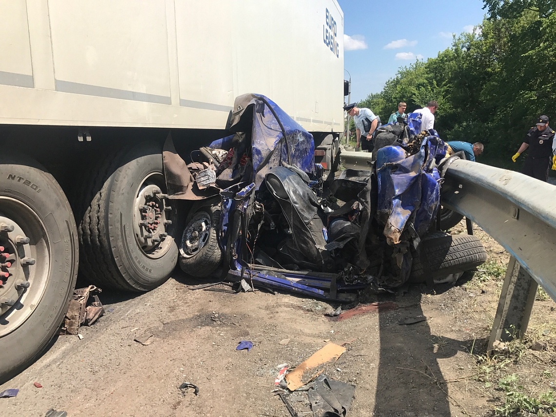 Страшная авария под Мокшаном унесла жизни четырех людей