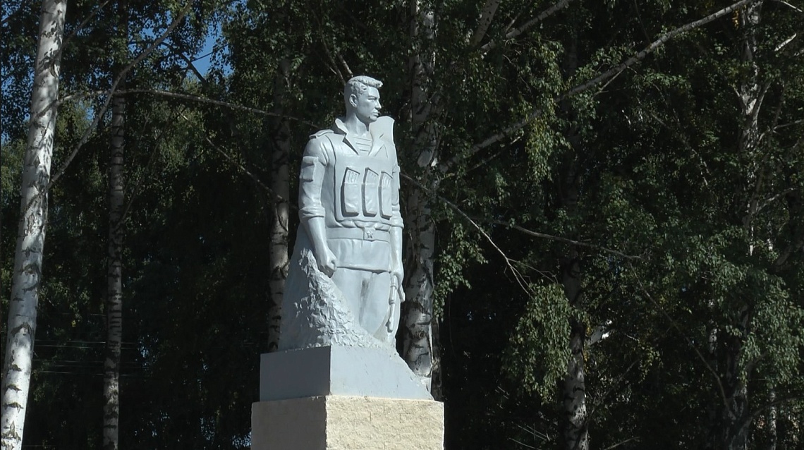 В Каменке возвели монумент, посвященный героям-бойцам локальных войн