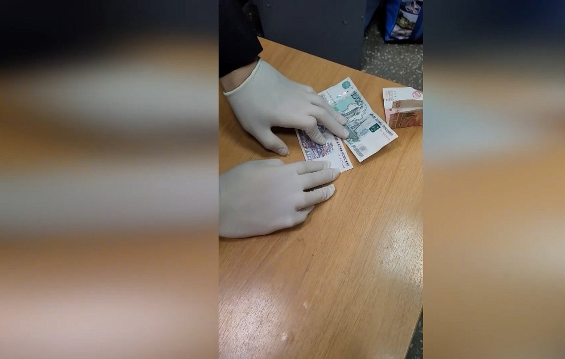 В Пензе гражданин Узбекистана без документов попытался дать взятку сотруднику ППС