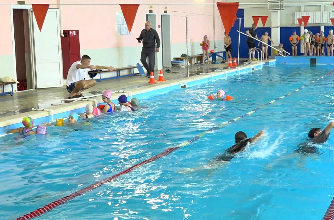 Предотвратить гибель детей на воде призван проекта «Учусь плавать»