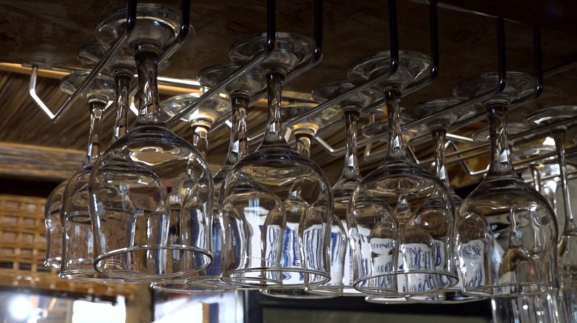 В кафе Пензенской области перестанут продавать алкоголь с 22:00 до 10:00