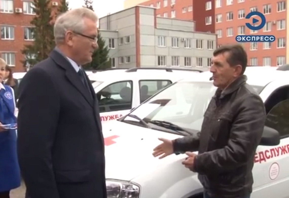 Больницы Пензенской области получили 13 новых служебных авто
