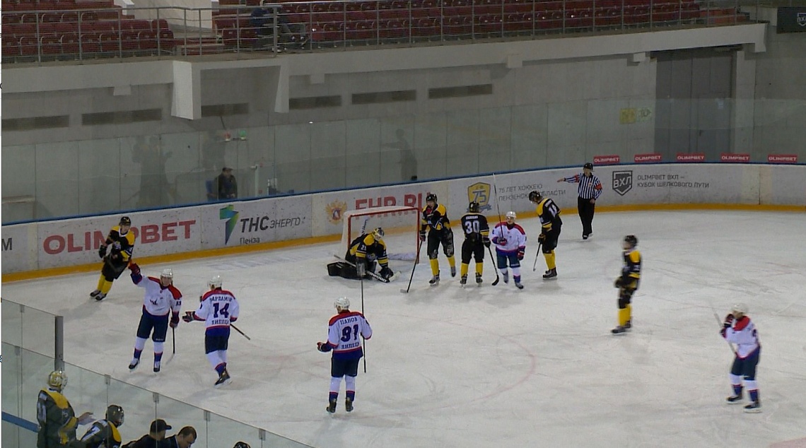 Пензенский «Дизелист» одержал победу над клубом «Липецк»