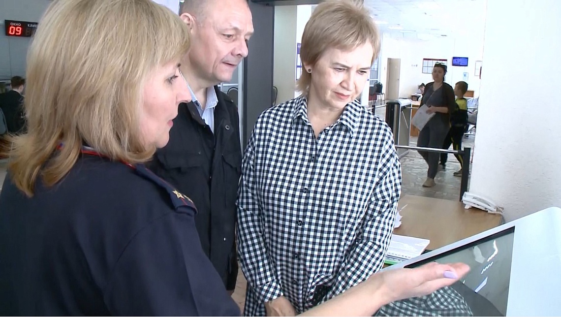 В Пензе проверили условия работы отдела УМВД по вопросам миграции