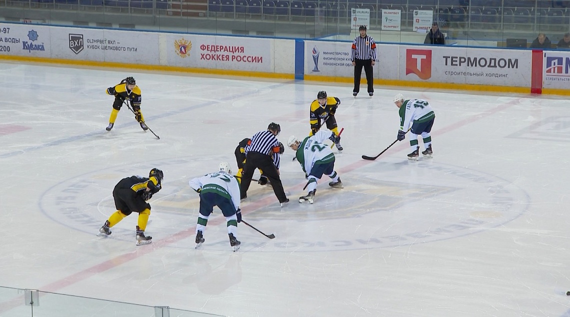 Пензенский «Дизелист» дважды обыграл хоккейный клуб «ЭкоНива-Бобров»