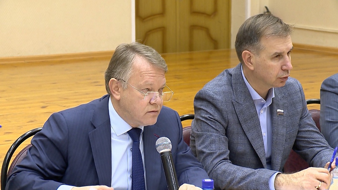 Мэр Пензы Александр Басенко встретился с жителями города