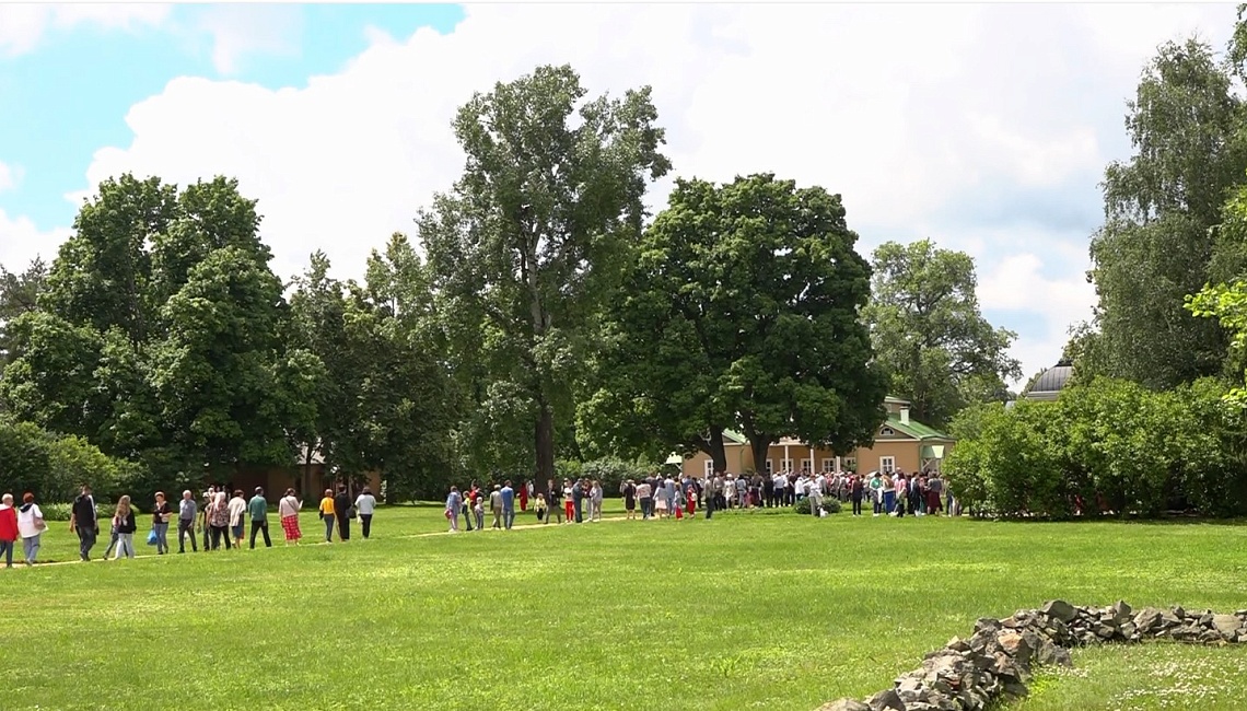 В музее-заповеднике "Тарханы" прошел Лермонтовский праздник