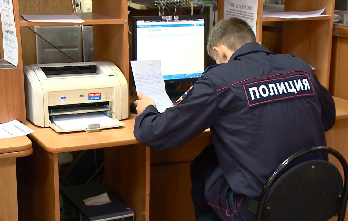 В Пензе четверо мужчин совершили кражу с завода