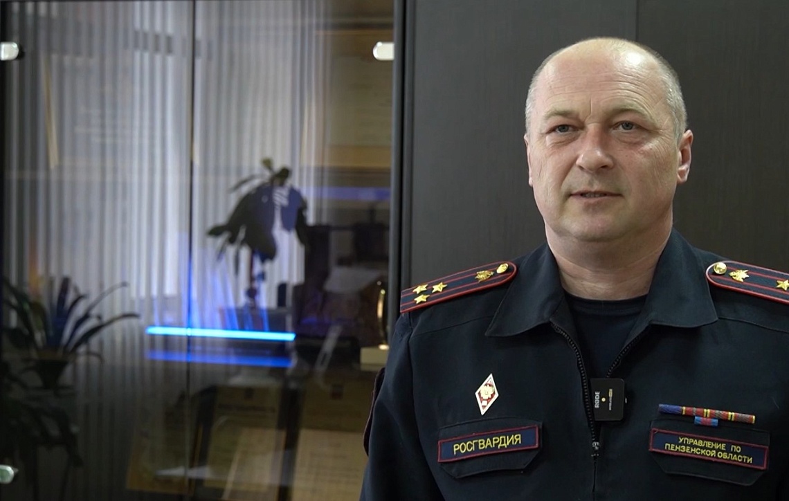 Сотрудники Росгвардии напоминают о необходимости уведомлять правоохранительные органы о приобретении и передаче оружия
