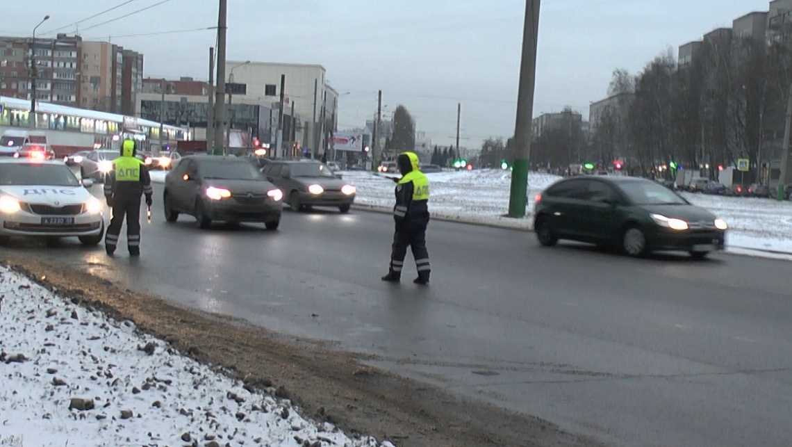 В ходе рейда сотрудники ГИБДД по Пензенской области  привлекли к ответственности 59 водителей и 79  пешеходов