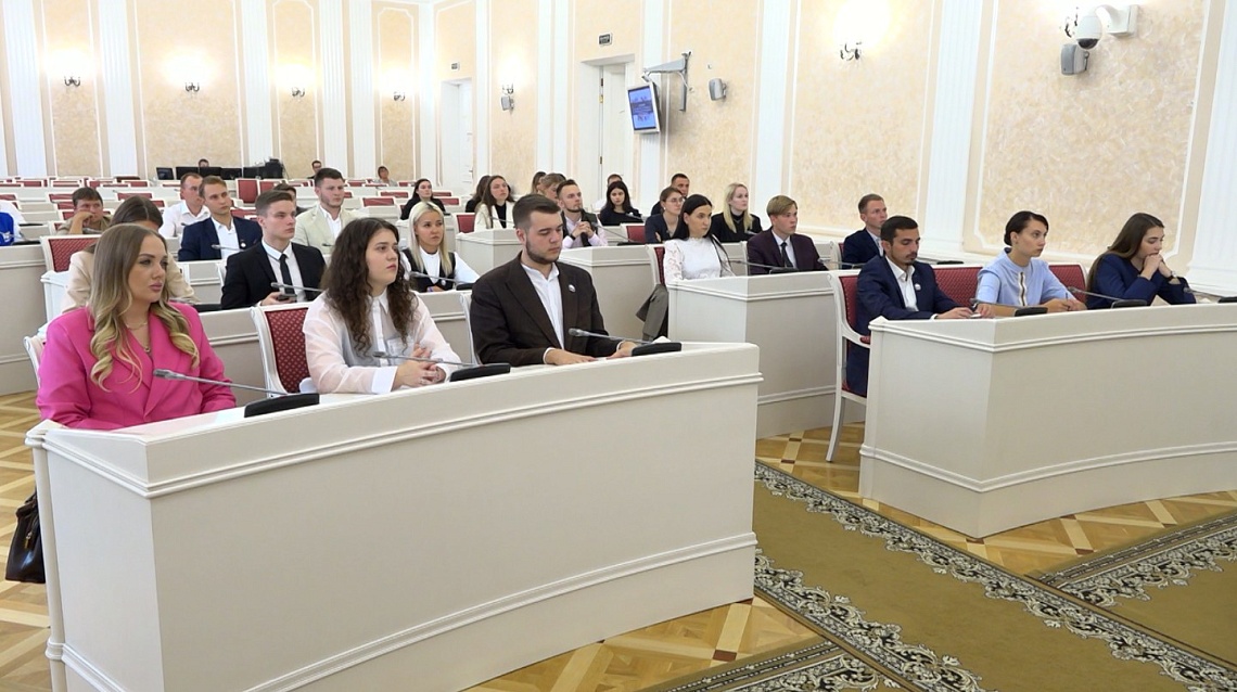В Пензе состоялось заседание молодежного парламента при региональном Законодательном собрании