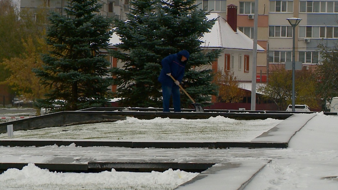 В Пензенской области ведется работа по очистке улиц от выпавшего снега
