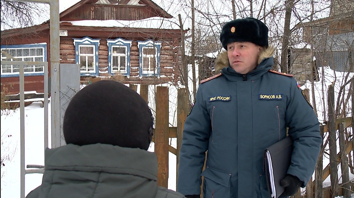 Сотрудники МЧС напомнили пензенцам о соблюдении правил противопожарной безопасности