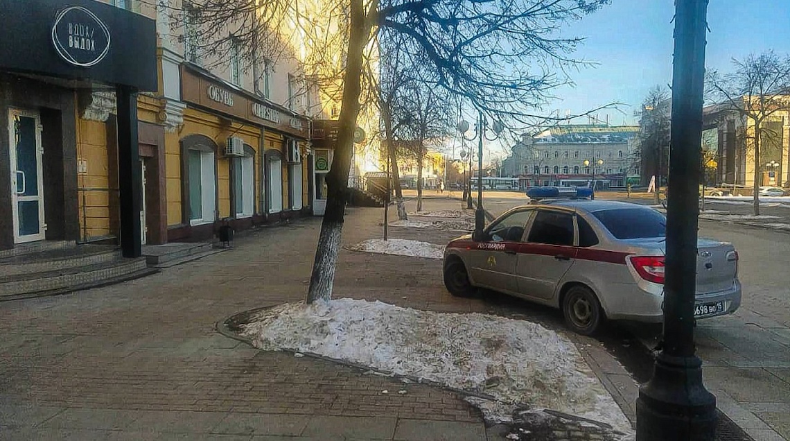Сотрудники Росгвардии задержали мужчину, который незаконно проник на охраняемый объект